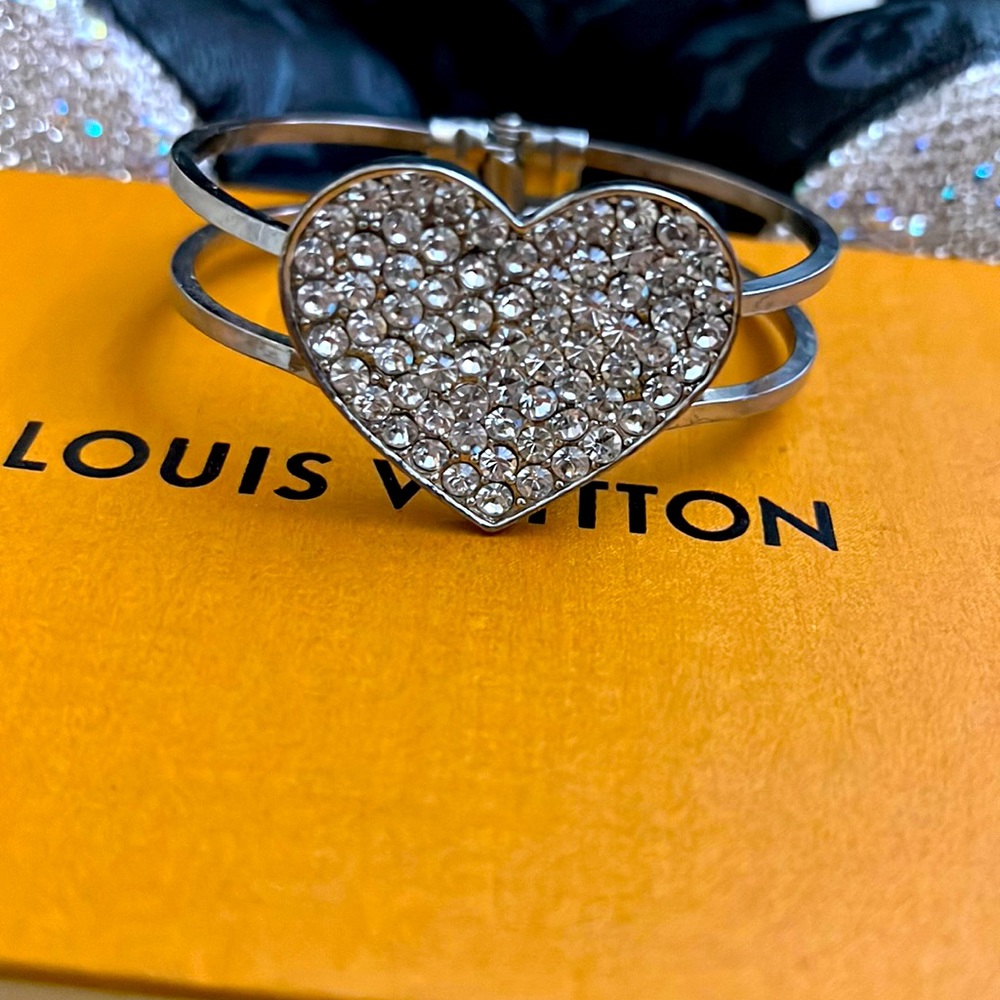 Bling heart bracelet